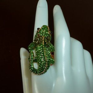 Goldtone Crystal Lizard Knuckle Ring Size 8  NWT